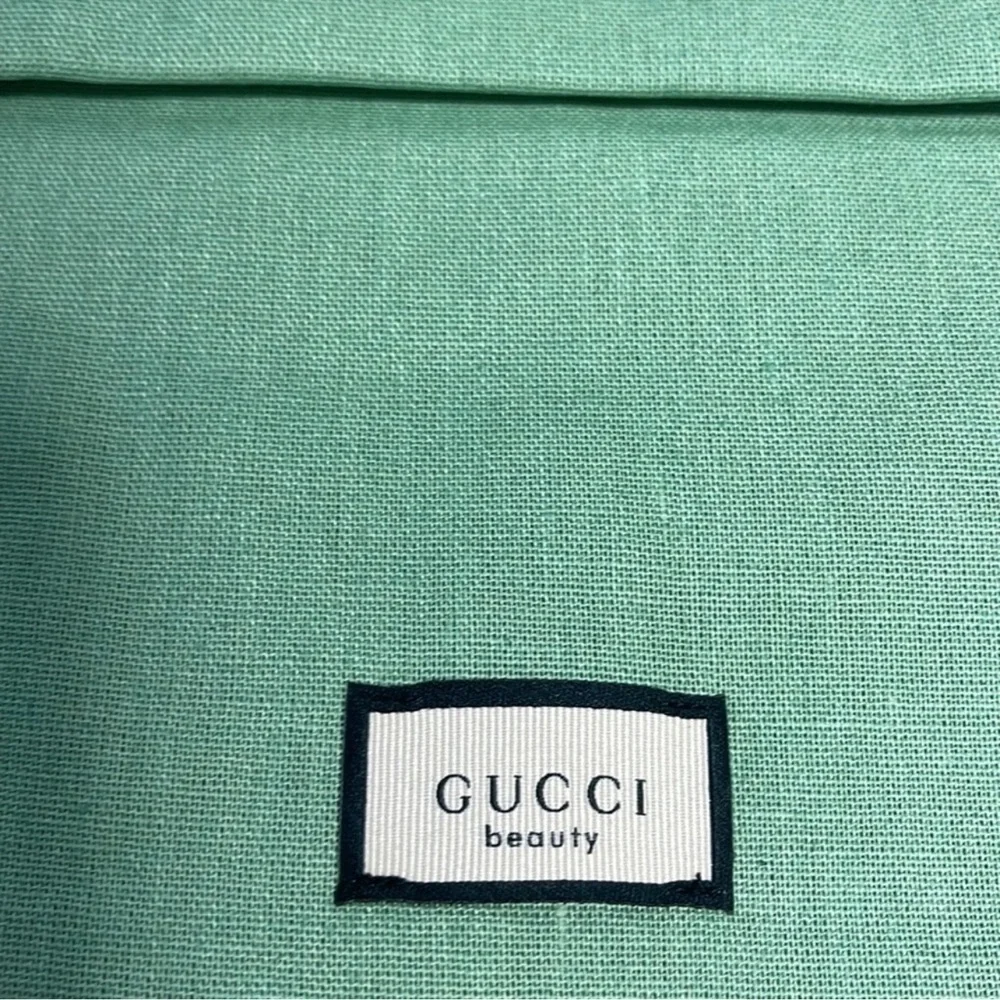 Gucci cosmetics bag